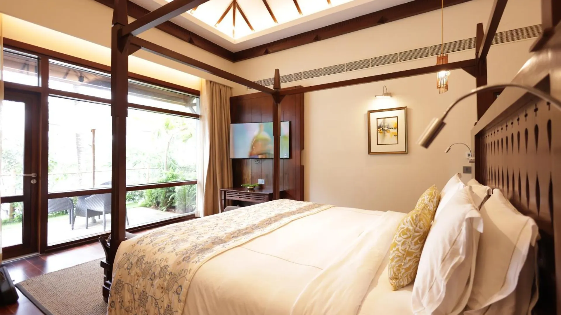 Taj Wayanad Resort & Spa, Kerala 5*,